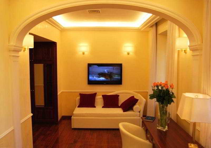 Luxury Ludovisi Rooms Rom Exterior foto